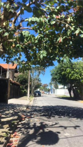 Apto Guaruja